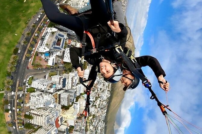 Hi5 Tandem Paragliding Cape Town - The flight is about views as much as adrenaline