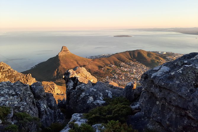 Hiking Table Mountain sunrise via Platteklip Gorge Morning Hike - Sunrise at the Table Mountain Summit