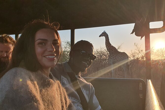 Hluhluwe-Imfolozi Park Full Day Big 5 Safari Tour - Breakfast, picnic stops, and a South African braai