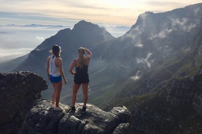 India Venster: sensational half-day route up Table Mountain - Why the guide adds real value