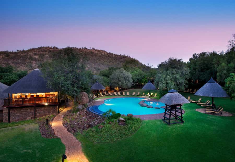 Johannesburg: 2-Day 4-Star Pilanesberg Safari - Leaving Johannesburg for the park