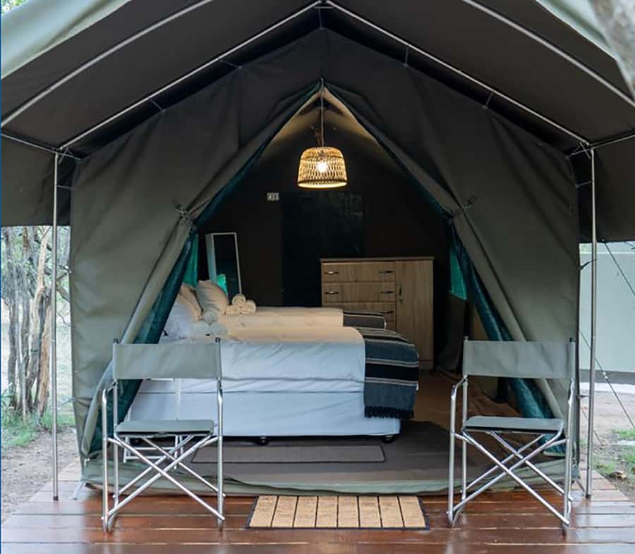 Johannesburg: 3-Day Kruger Budget Glamping Safari - Day 1: Sunset in the Blue Canyon Reserve