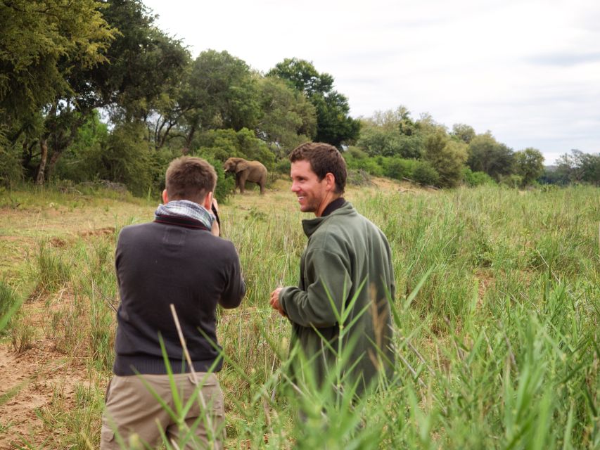 Johannesburg: 5-Day Classic Kruger National Park Safari - Day 2: An armed bush walk beside the Olifants River