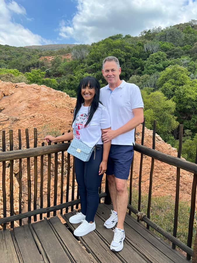 Johannesburg: Elephant and Monkey Sanctuary Half Day Tour - Should you book the elephant and monkey sanctuary tour?