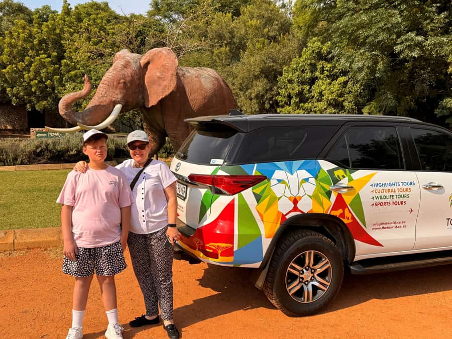 Johannesburg: Elephant and Monkey Sanctuary Half Day Tour - What is included, and what is not