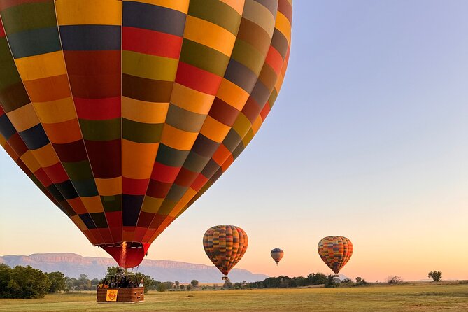 Johannesburg: Hot Air Balloon Flight along Magalies Valley - One hour above the Magalies River Valley