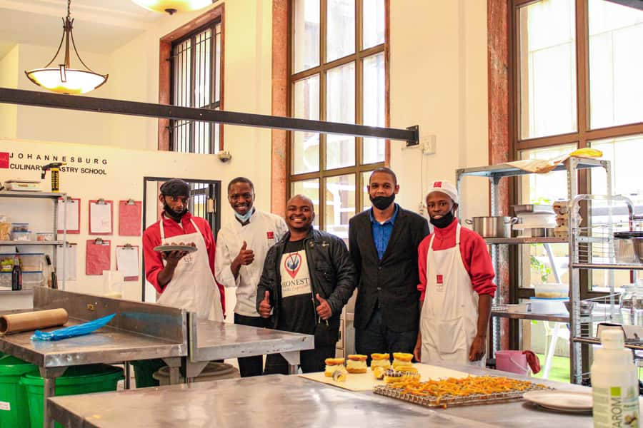 Johannesburg: Local Food Tasting Guided Walking Tour - Maboneng: murals, restaurants, and the city’s creative side