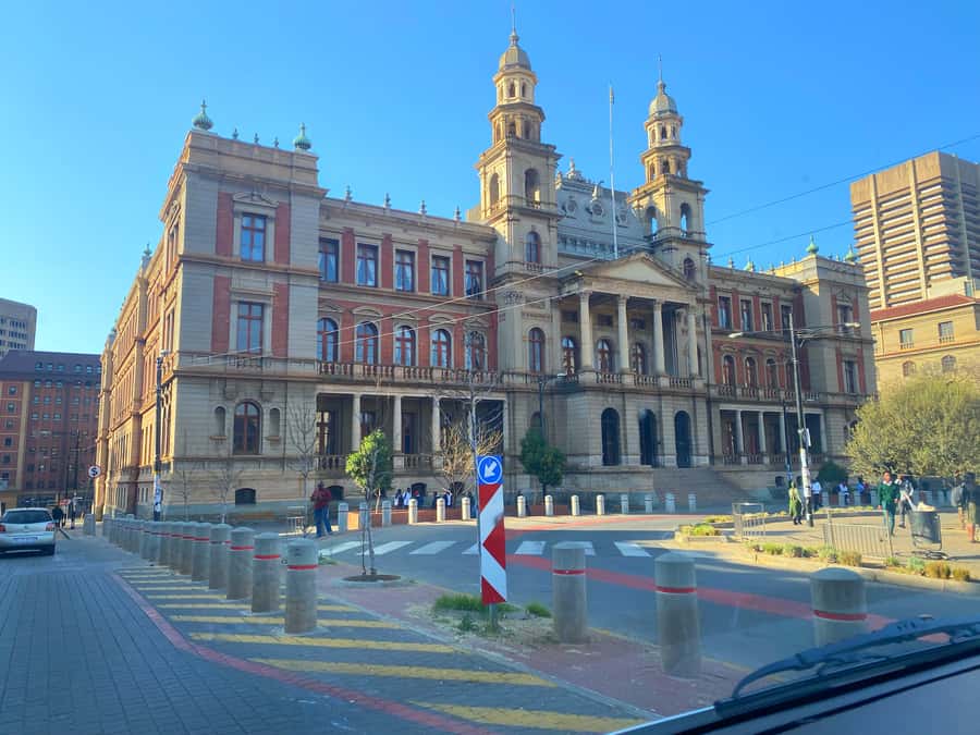 Johannesburg: Pretoria and Cullinan Diamond Mine Tour - How much value do you get for $122?
