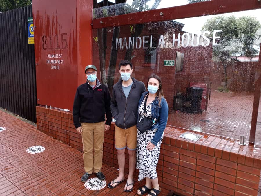 Johannesburg: Pretoria, Apartheid & Soweto Small-Group Tour - Key points to know before booking