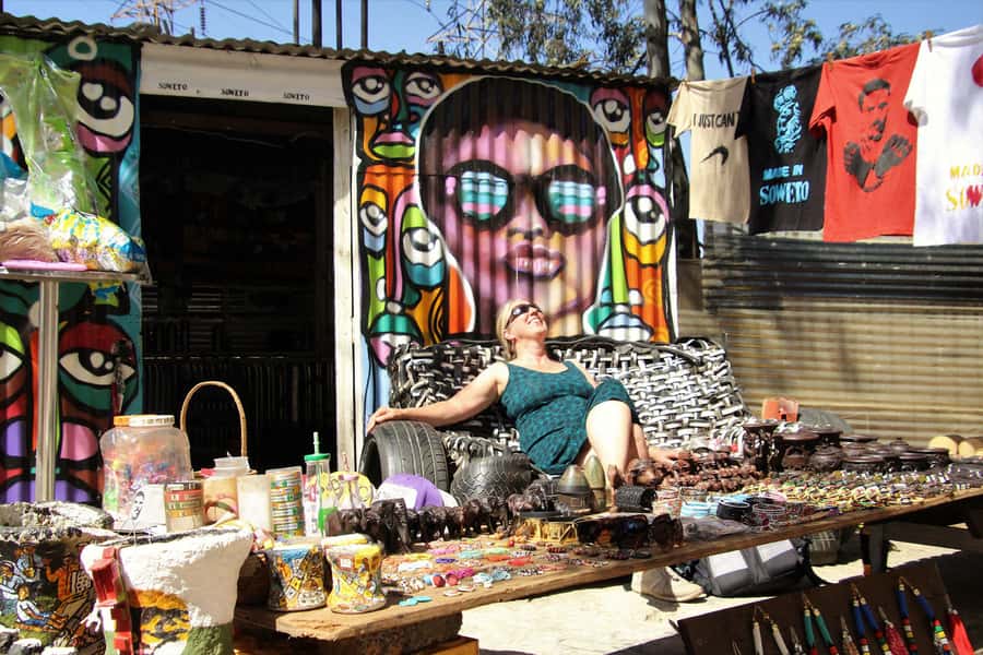 Johannesburg: Soweto Half-Day Tour - The Cooling Towers, University Campus, and Baragwanath Hospital