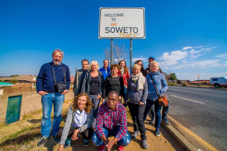 Johannesburg: Soweto Night Tour - Timing, comfort, and practical details