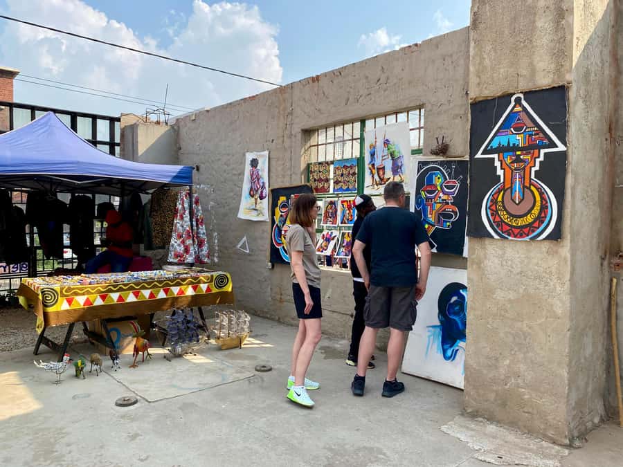 Johannesburg: Street Art and Culture in Maboneng! - Starting at Home of the Bean