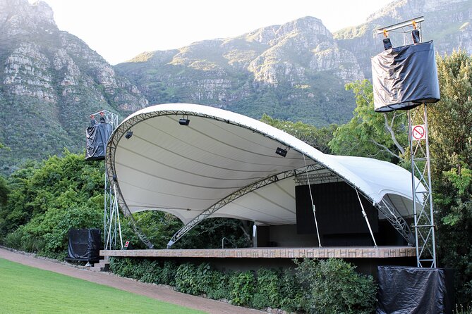 Kirstenbosch Garden, Bo-Kaap-Penguins & Cape of Good Hope Tour - Kalk Bay is the best lunch choice