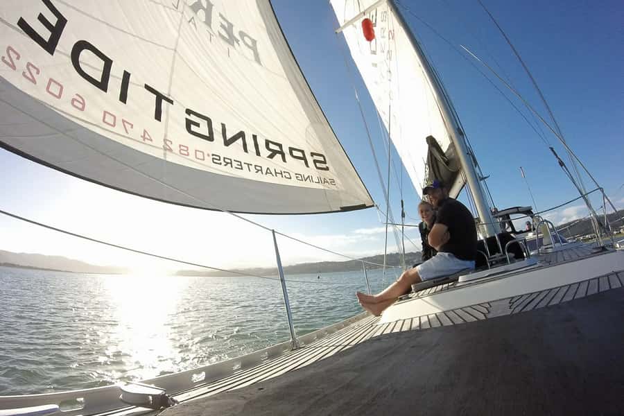 Knysna: 1.5-Hour Sailing Experience - Sailing toward the Knysna Heads