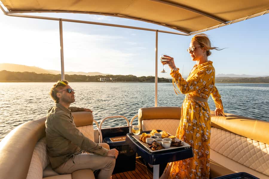 Knysna Lagoon: Pontoon Sunset Cruise - Setting out from Thesen Island