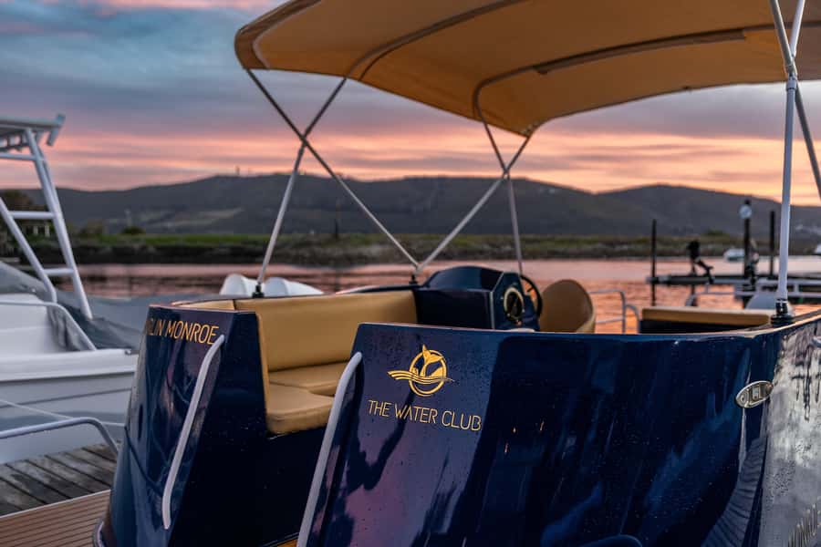 Knysna Lagoon: Pontoon Sunset Cruise - Why sunset changes the experience