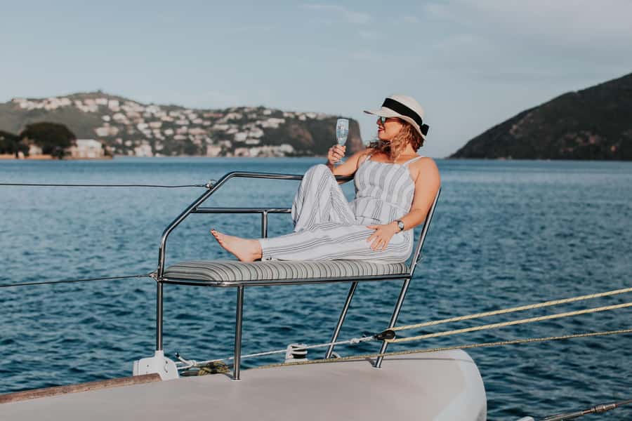 Knysna: Luxury Catamaran Marine Adventure Tour - Across Knysna Lagoon