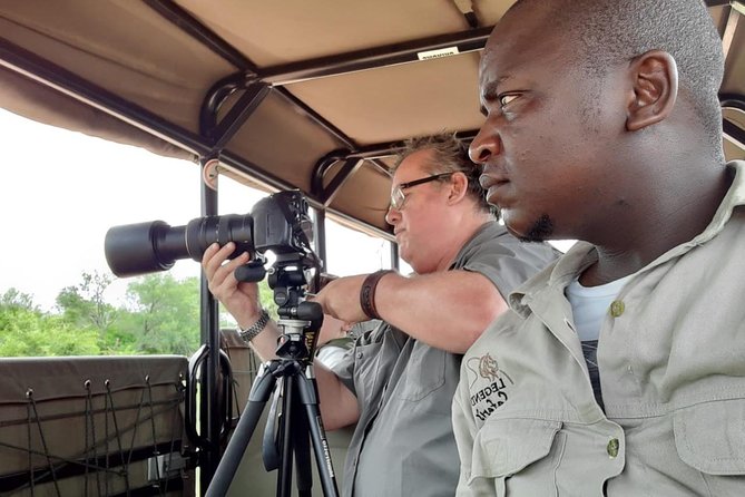 Kruger National Park Full Day Tour Minimum 2people - Guides who explain what you are seeing