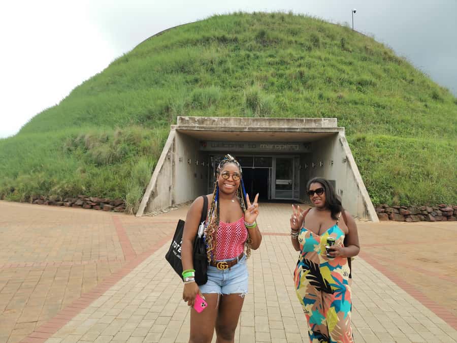 Lesedi Cultural Village, Sterkfontein Caves or Maropeng Mus - Why the song and dance program matters