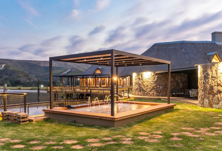 Little Brak River: Botlierskop Guided Game Drive - Birds, views, and the details between sightings