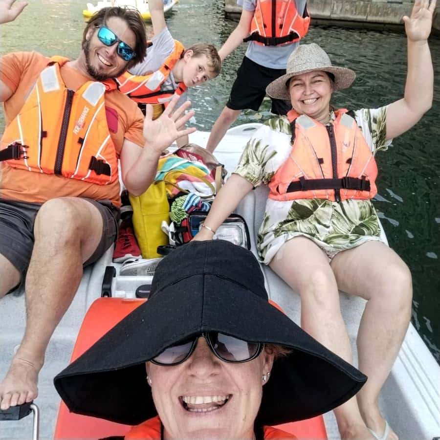 Pedal Boat Ride V&A Waterfront - Cape Town - Is $9 good value?