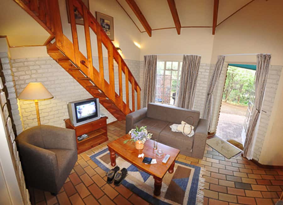 Pilanesberg: 2 Day 3-Star Pilanesberg Safari - The afternoon drive and evening meal