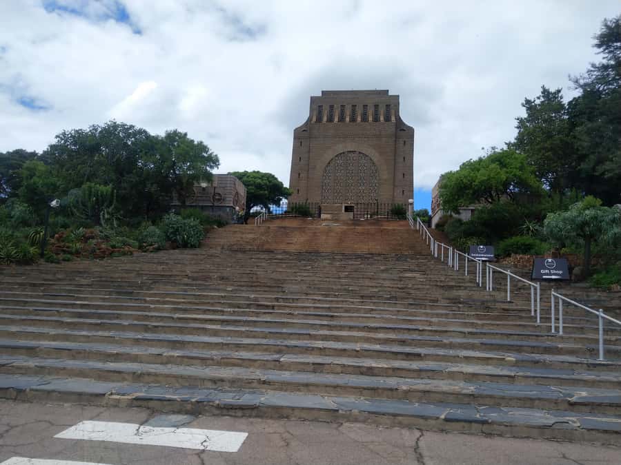 Pretoria Soweto And Johannesburg - Johannesburg from suburbs to Hillbrow