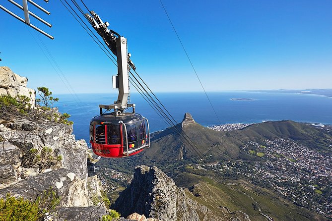 Private 2-Day Cape Town Highlights: Robben Island,Table Mountain Tickets & Wine - Two days, one private vehicle, and a lot of Cape Town