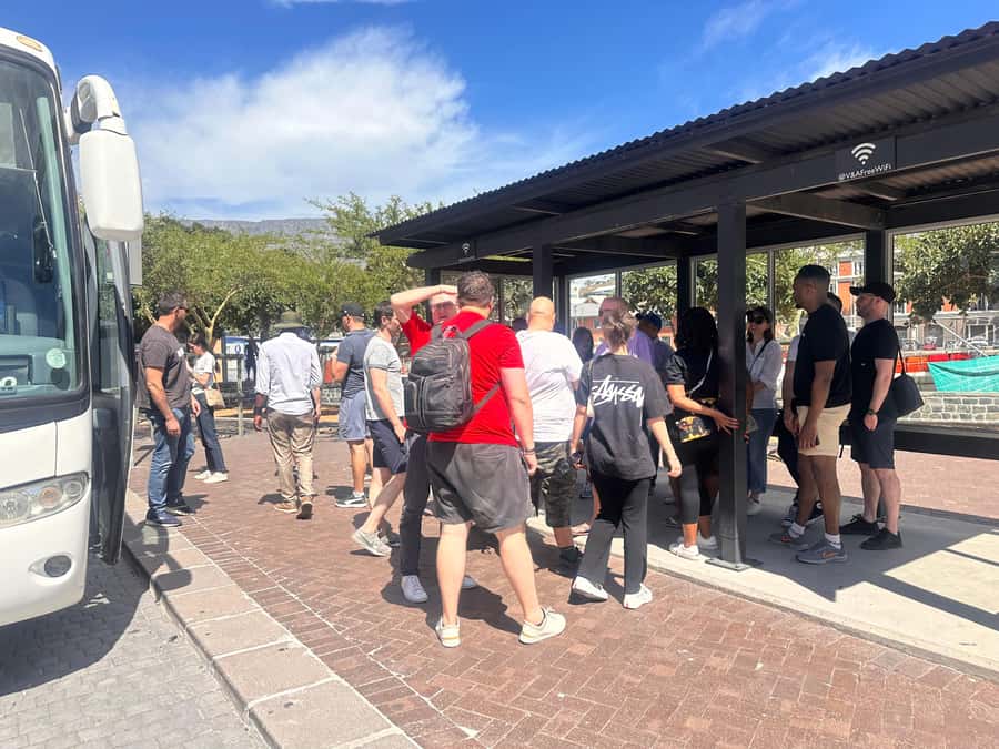 Private Full Day Tour to Robben Island and Table Mountain - Table Mountain by Cable Car