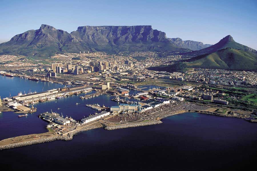 Private Guided Half-Day City Tour with Table Mountain - Bo-Kaap brings the city’s living culture into focus