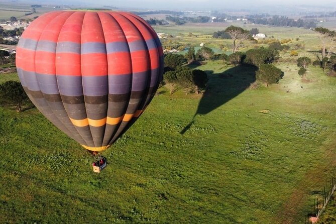 Private Hot Air Balloon Tour in Cape Town - What the balloon ride feels like in practice