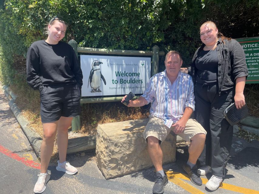 Private Tour:Cape of Good Hop>Chapman’s >Penguin>Seal island - Lunch at Two Oceans, with the bill separate