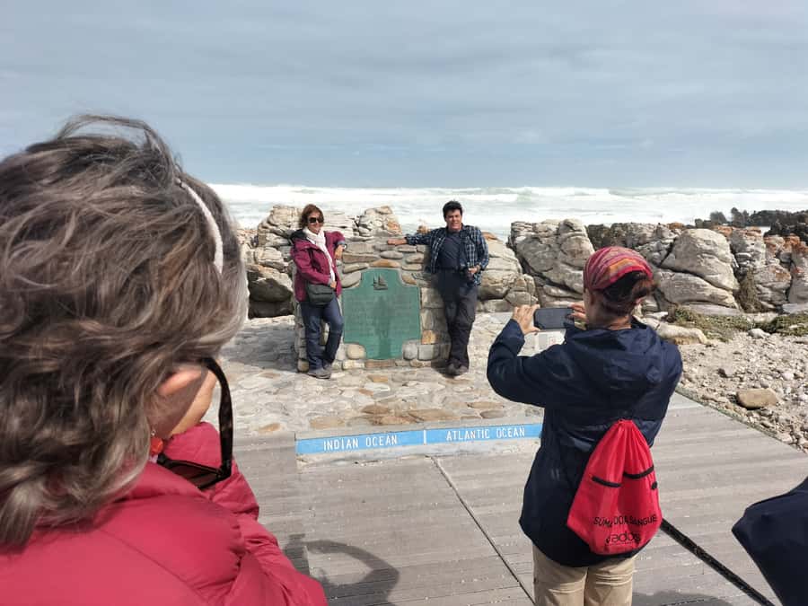 Private Tour: Cape Town to Cape Agulhas where 2 Oceans Meet - Reaching the southern tip at Cape Agulhas