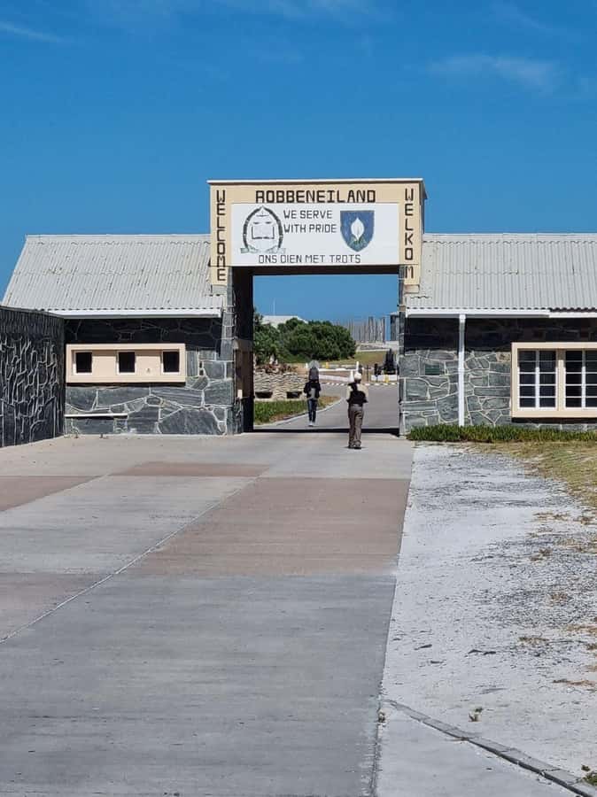 Private Tour: Robben Island, City Tour and Table Mountain - Why this Cape Town combination works