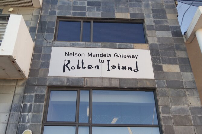 Robben Island Tour including Pick Up & Drop Off from Cape Town - The Island Bus Tour and Its Major Stops