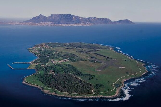 ROBBEN ISLAND with Pre-Booked Tickets Half day tour - What the personal guide adds, and what it may not cover