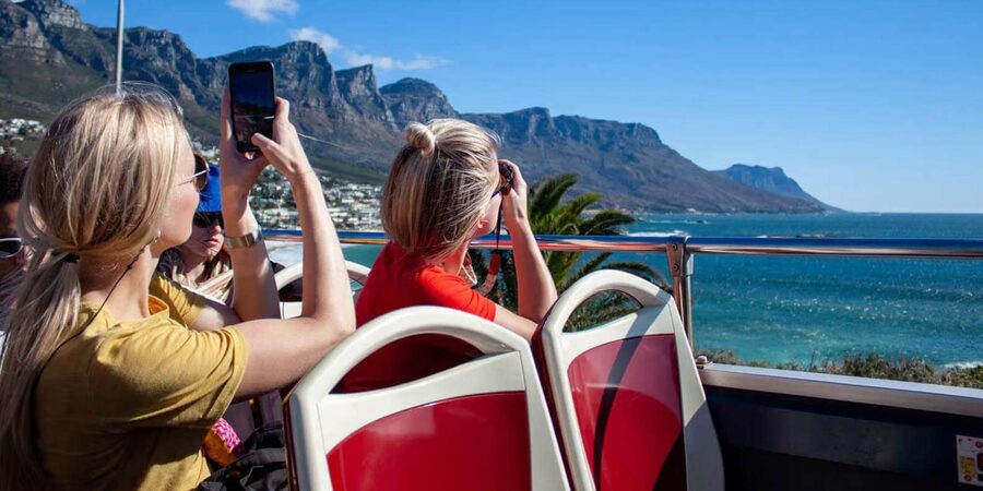 SCHEDULED FRANSCHHOEK WINE TRAM EXPERIENCE (by group size) - Booking advice for a flexible wine day