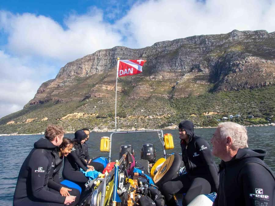 Scuba Dive in Cape Town: 2 Dives for certified divers - What the $205 price really covers