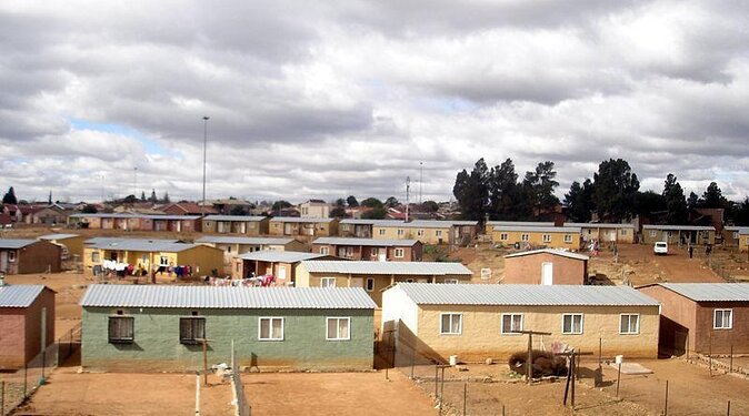 Soweto and Johannesburg Exclusive Full Day Guided Tour - Key points to know before you book