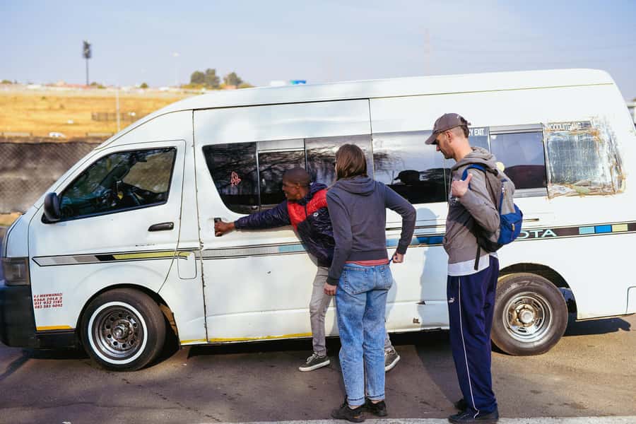 Soweto: Walking Tour with a Local Guide and Lunch - Lunch on Vilakazi Street: local food with modest expectations