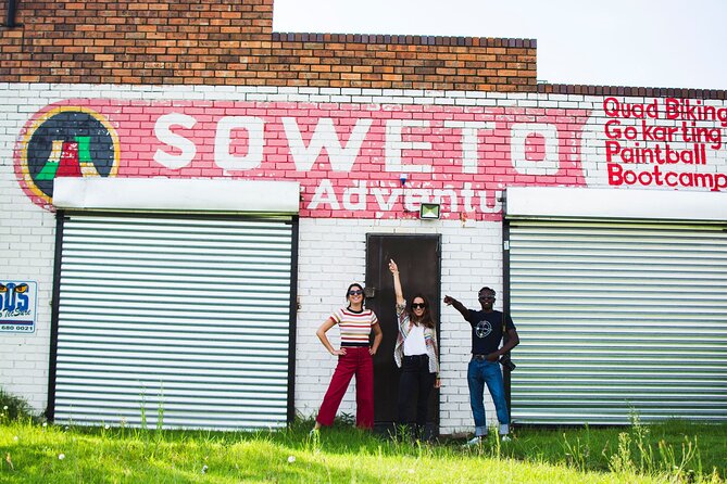 Soweto Walking Tour with Lunch - Why walking makes Soweto easier to understand