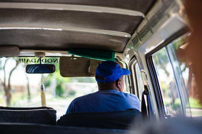 Soweto Walking Tour with Lunch - Baragwanath Road and Soweto’s changing neighborhoods