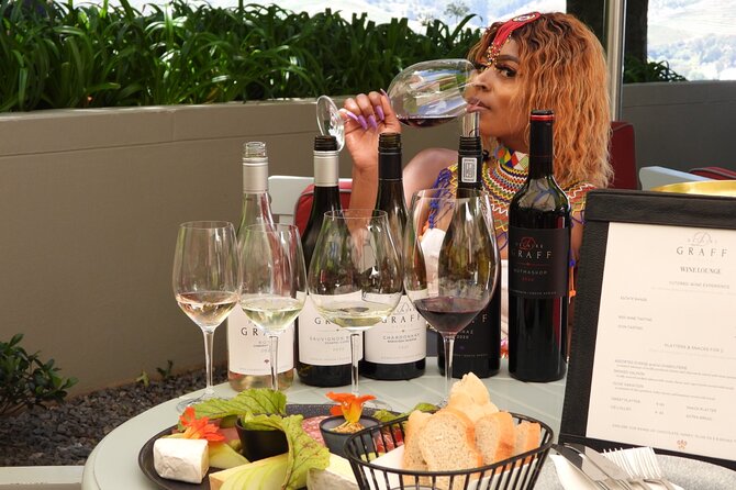 Stellenbosch & Franschhoek 20 Wine Tasting + Lunch Shared Tour - A full day among the Cape Winelands