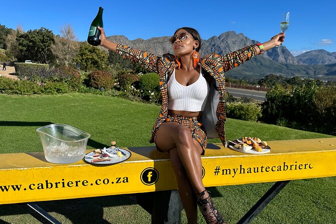 Stellenbosch & Franschhoek Wine Tasting Private Tour incl. Lunch - Crossing into Franschhoek at Klein Goederust