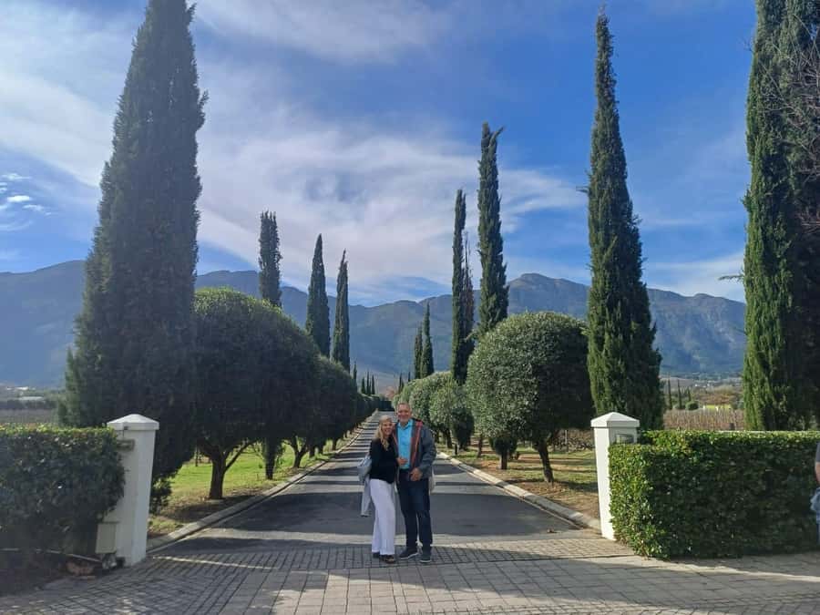 Stellenbosch, Franshoek ,Paarl Region (20 wine tastings) - Delheim adds lunch to the middle of the day