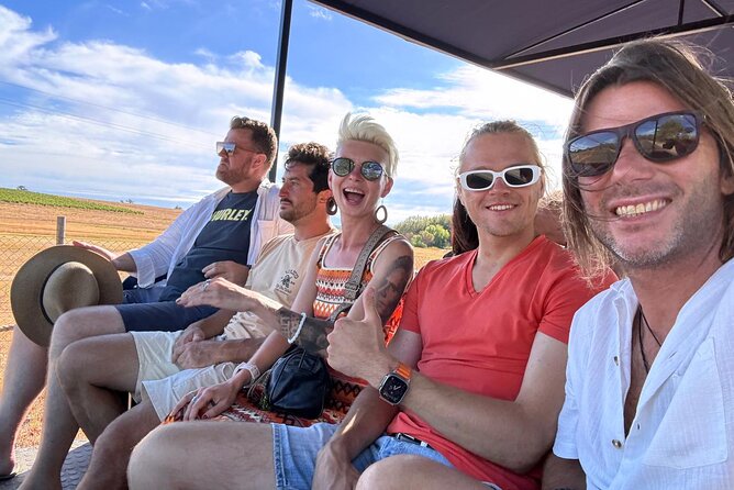Stellenbosch Wine Tractor hop-on-hop off wine tasting tour - Getting there from Cape Town
