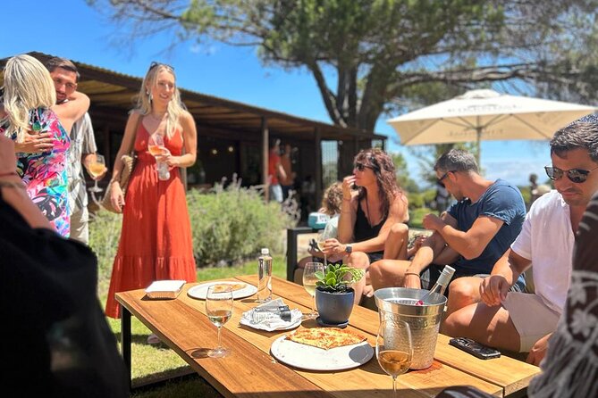 Stellenbosch Wine Tractor hop-on-hop off wine tasting tour - Weather, clothing, and practical planning