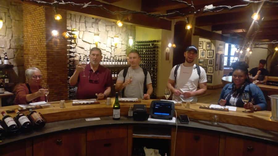 Stellenbosh,Franshoek ,Paarl Region (20 wine tastings) - Four estates, three wine towns, one long Cape Town day