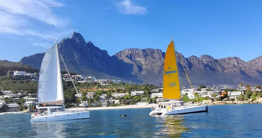 Sunset Cruise with Cape Town Cruises - What the catamaran ride feels like