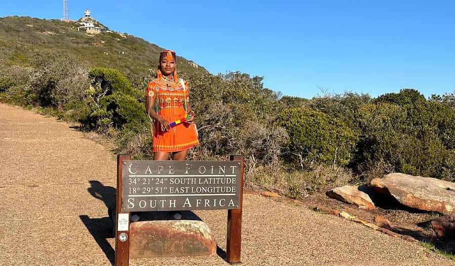 Table Mountain, Boulder's Penguins & Cape Point Private Tour - Boulders Beach brings you close to African penguins